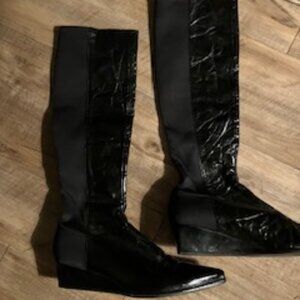 STUART WEITZMAN Tall Boot -- Black Fabric & Patent 9 1/2 NARROW